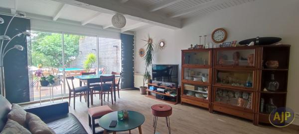 Vente maison Pons : 167 000 € - AJP Immobilier Pons