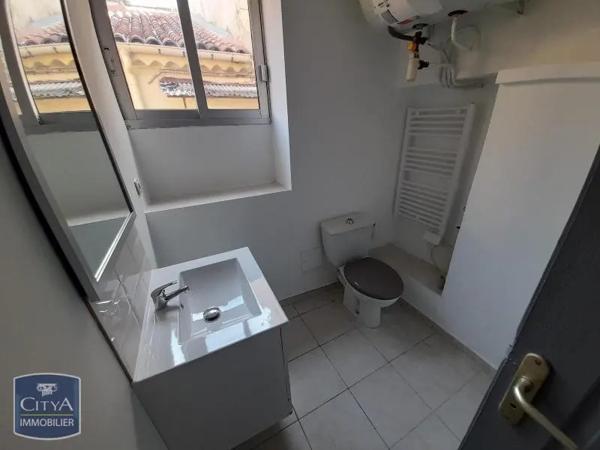 Appartement à louer 1 pièce 30.56m² Nîmes (30000)