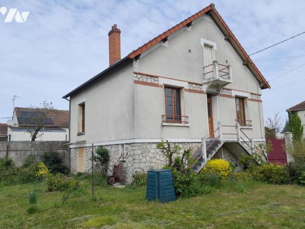 FLEURY LES AUBRAIS - MAISON INDEPENDANTE SUR SOUS-SOL - 6 PIECES PRINCIPALES  (114,30 m²) JARDIN