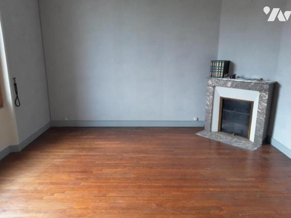 FLEURY LES AUBRAIS - MAISON INDEPENDANTE SUR SOUS-SOL - 6 PIECES PRINCIPALES  (114,30 m²) JARDIN