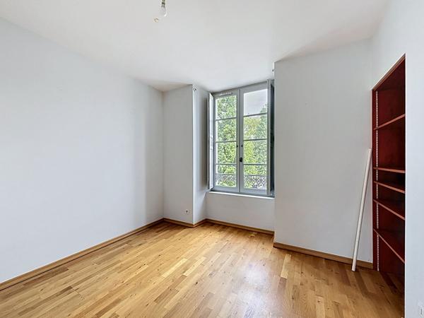 MaisonChateau Gontier Sur Mayenne 5 pièce(s) 180 m2