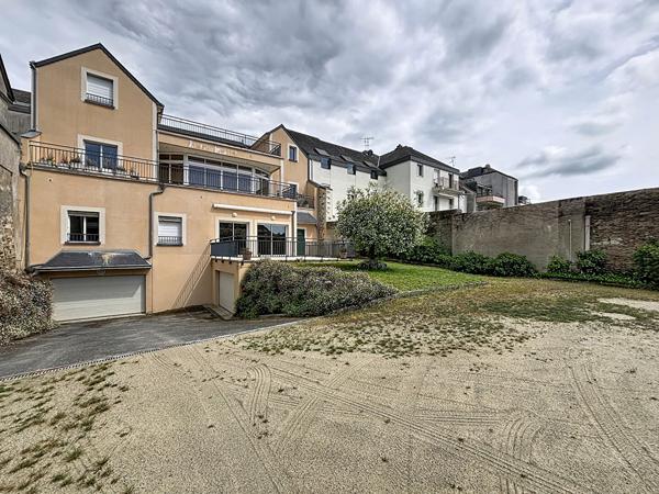 MaisonChateau Gontier Sur Mayenne 5 pièce(s) 180 m2