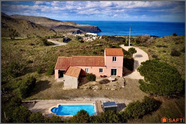 A quelques minutes de l'Espagne, charmante maison avec vue mer et montagne sur les hauteurs de Cerbère