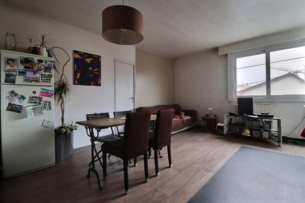 3 pièces avec balcon à Colombes