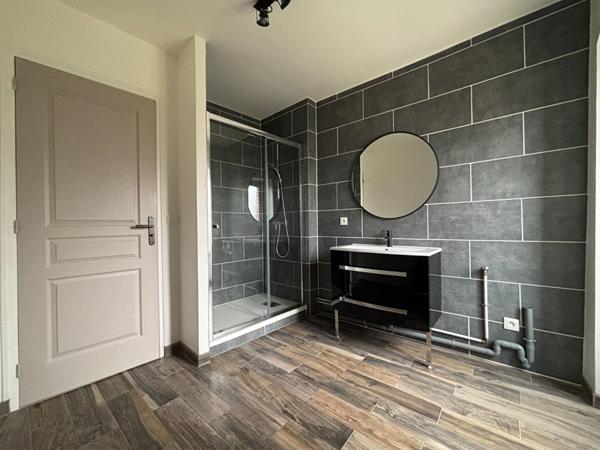 Appartement Laval 3 pièce(s) 59.60 m2