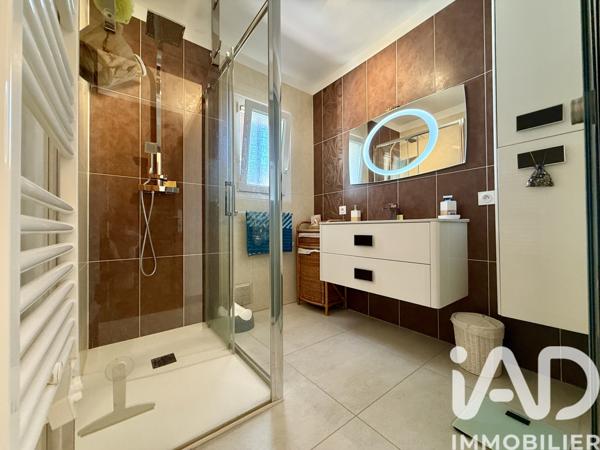 Maison à vendre 5 pièces 164 m² Aubignan