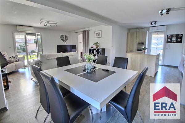 Maison à vendre à Orange - 5 chambres, piscine, calme et confort