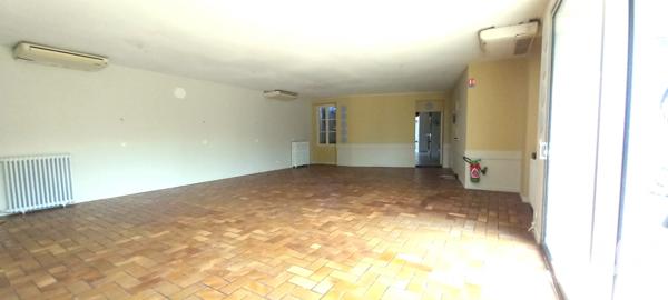 Immeuble à vendre 328 m² Biars-sur-Cère