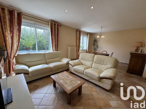 Maison à vendre 6 pièces 96 m² Saint-Cyr-sur-Loire