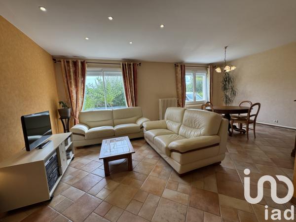 Maison à vendre 6 pièces 96 m² Saint-Cyr-sur-Loire