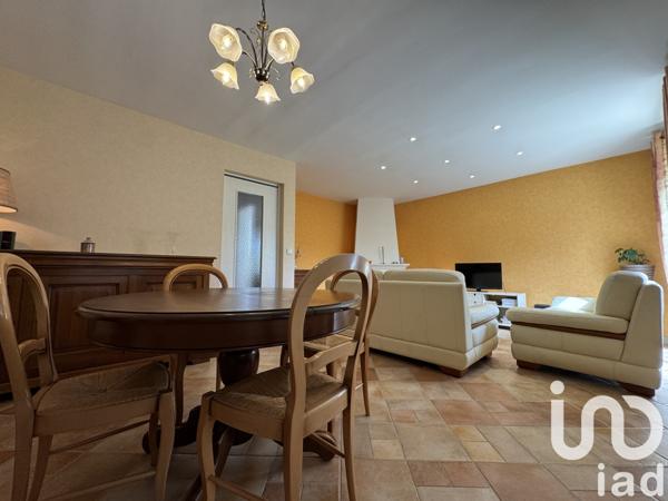 Maison à vendre 6 pièces 96 m² Saint-Cyr-sur-Loire