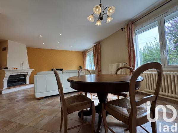 Maison à vendre 6 pièces 96 m² Saint-Cyr-sur-Loire