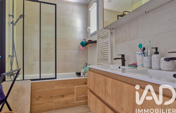 Maison à vendre 4 pièces 115 m² Le Taillan-Médoc