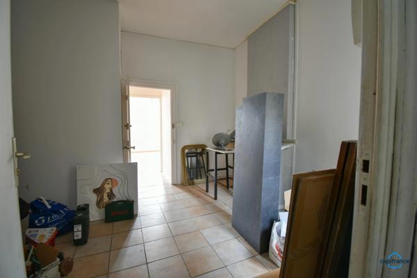 Dpt Indre (36), à vendre CHATEAUROUX immeuble