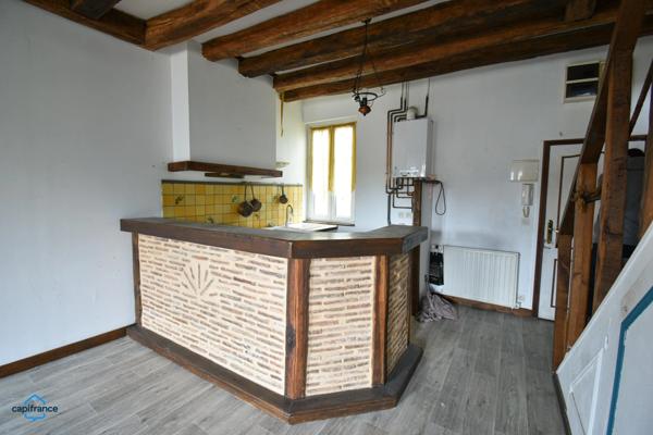 Dpt Indre (36), à vendre CHATEAUROUX immeuble