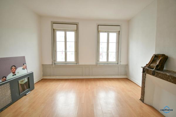 Dpt Indre (36), à vendre CHATEAUROUX immeuble