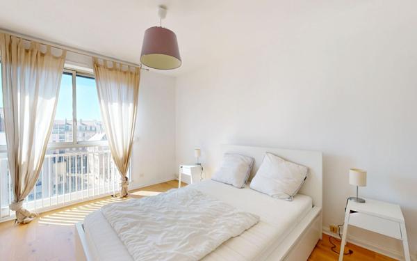 Appartement à vendre    2 pièces • 47 m2 Lyon 1