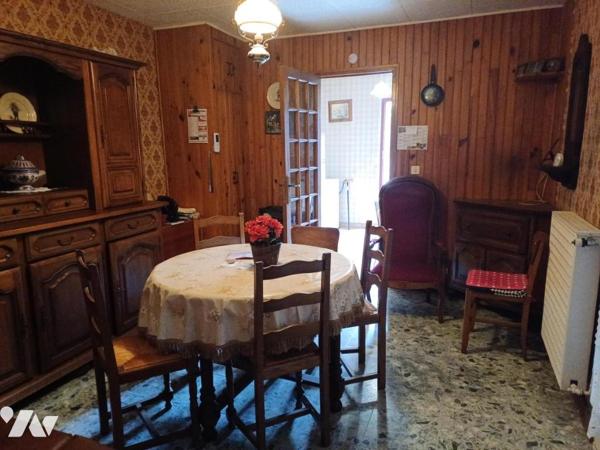 A VENDRE à BOUGUENAIS "LES COUETS" Petite maison de 45,34m2 à rénover sur jardin de 401m2