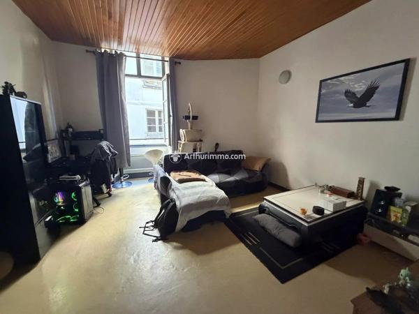 Vente                                                      Appartement
                        
                     2 pièces                      59 m2                     à Millau