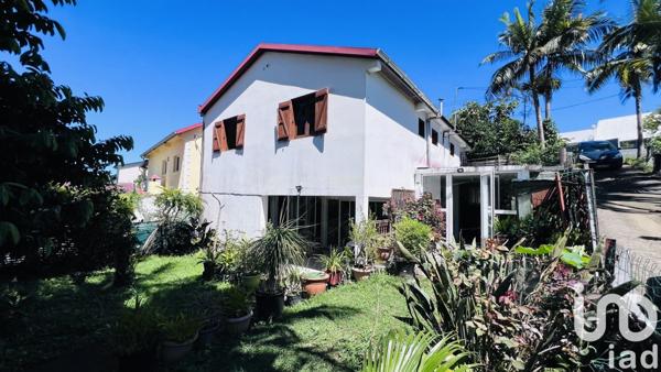 Maison à vendre 6 pièces 151 m² Le Tampon