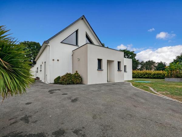 Maison  5 pièce(s) 152 m2