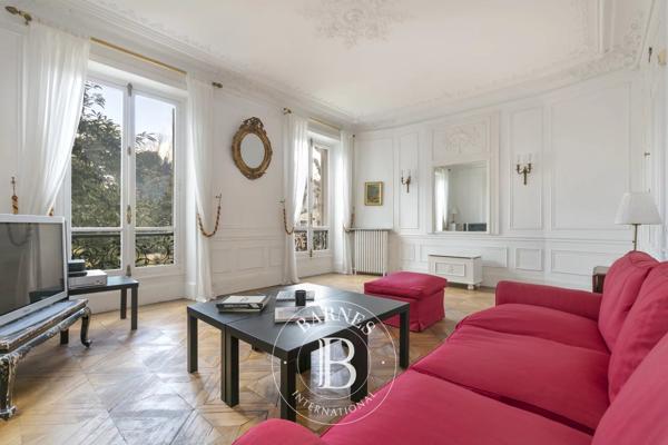 Chatou, Hôtel particulier 9 Chambres -  311 m² à vendre