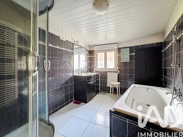 Maison à vendre 4 pièces 99 m² Tourcoing