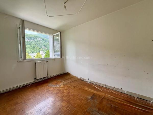 Vente                                                      Appartement
                        
                     4 pièces                      60 m2                     à Fontaine