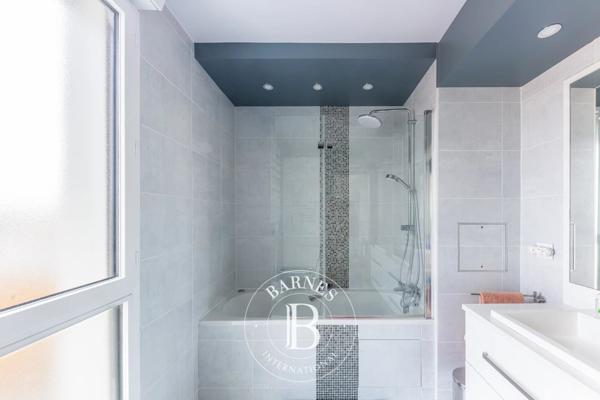 Paris 15ème, Appartement 2 Chambres -  86 m² à vendre