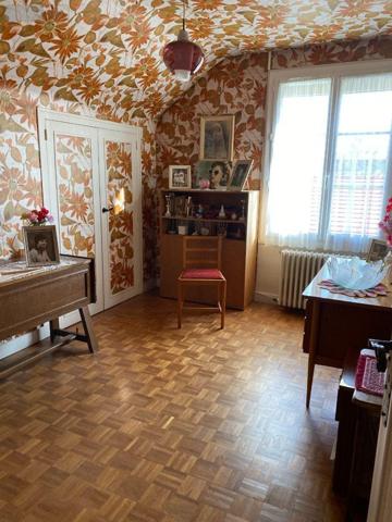 Maison à vendre à Châtillon-sur-Indre dans l'Indre (36700), ref : 1052299