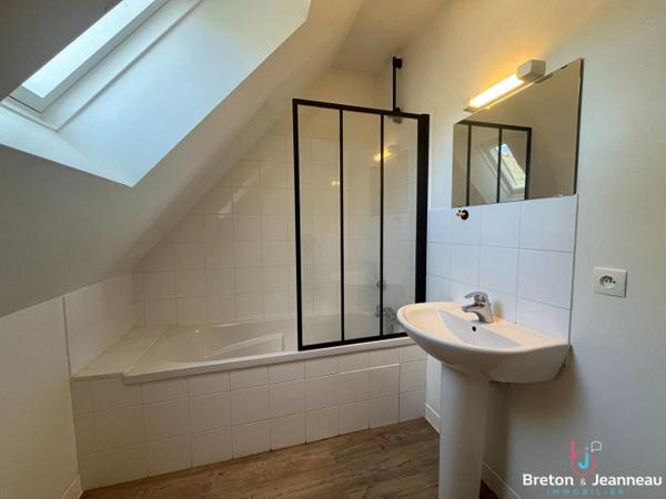 Maison en pierres 4 chambres - PARNE-SUR-ROC
