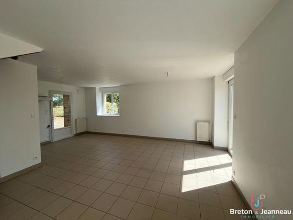 Maison en pierres 4 chambres - PARNE-SUR-ROC