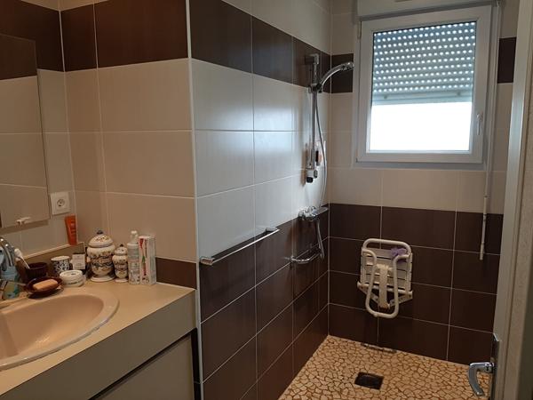 Maison de 85m² habitable dont 3 chambres, à Bressuire, proche du centre ville