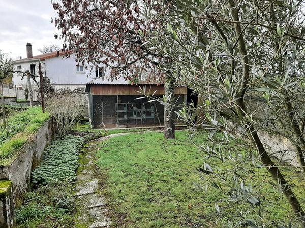 Maison de 85m² habitable dont 3 chambres, à Bressuire, proche du centre ville