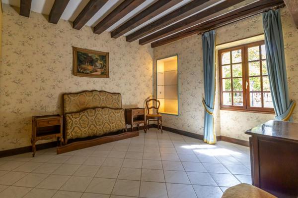 Maison Chabris 10 pièce(s) 232 m2