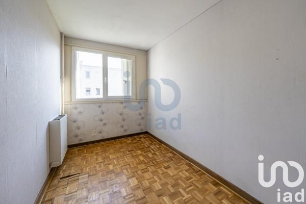 Appartement 4 pièces de 81 m² à Savigny-le-Temple (77176)