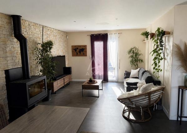Maison rénovée avec jardin et garage  Centre de Parentis-en-Born