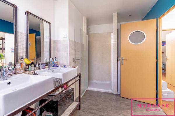 Maison
                                                                                                                                                                                                                                                                                                                        4 pièce(s)                                                                                                                                                                                                          3 chambre(s)                                                                                                                                                                                                          132.54  m²