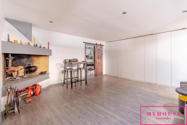 Maison
                                                                                                                                                                                                                                                                                                                        4 pièce(s)                                                                                                                                                                                                          3 chambre(s)                                                                                                                                                                                                          132.54  m²