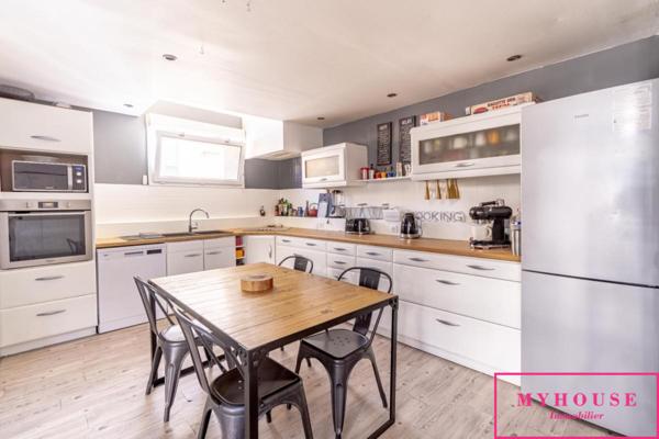Maison
                                                                                                                                                                                                                                                                                                                        4 pièce(s)                                                                                                                                                                                                          3 chambre(s)                                                                                                                                                                                                          132.54  m²