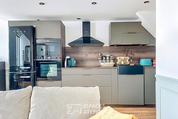 Duplex rénové aux Chartrons