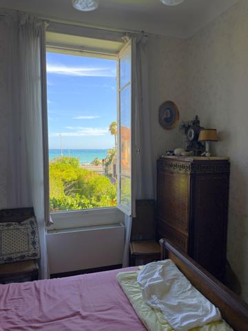 MAISON FACE A LA MER