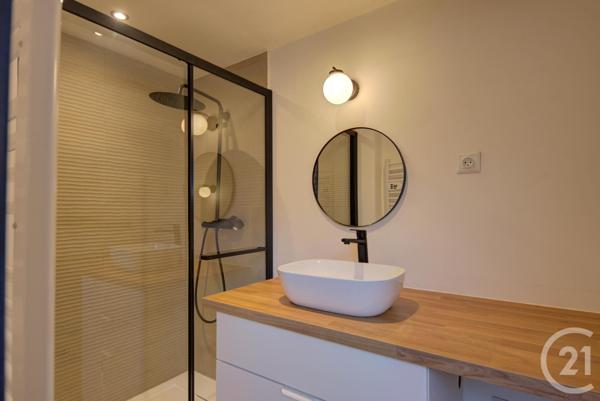 Appartement F3 à vendre  3 pièces - 60,63 m2 SALLANCHES - 74