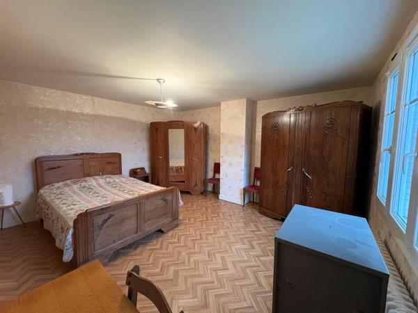 Maison ancienne avec grange et dépendances – Laroche-l’Abeille (87)