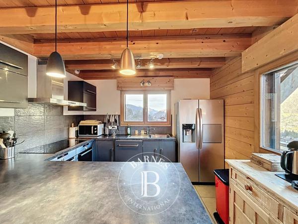 Morzine, Chalet 5 Chambres -  230 m² à vendre