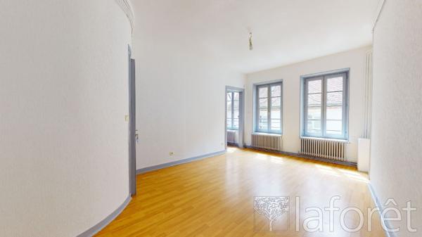 Location appartement Moulins - 2 pièce(s) - 49 m² - 455 €/mois