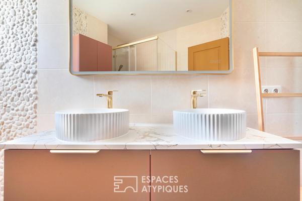 Appartement au charme Haussmannien à deux pas du Canal Saint-Martin