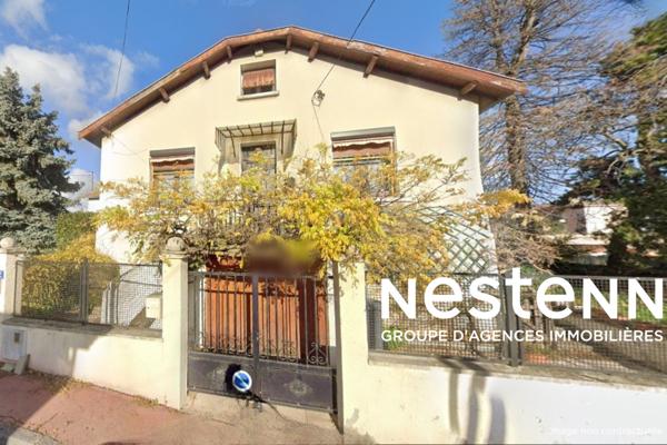 #secteur G.PERI#proximité tramway T10 # Environnement calme ? Terrain arboré de 700 m² # Possibilité d'extension ou de construction