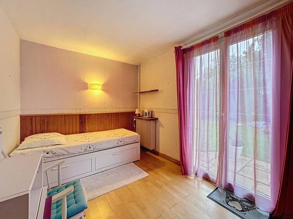 Maison Ozoir La Ferriere 8 pièce(s) 182.1 m2