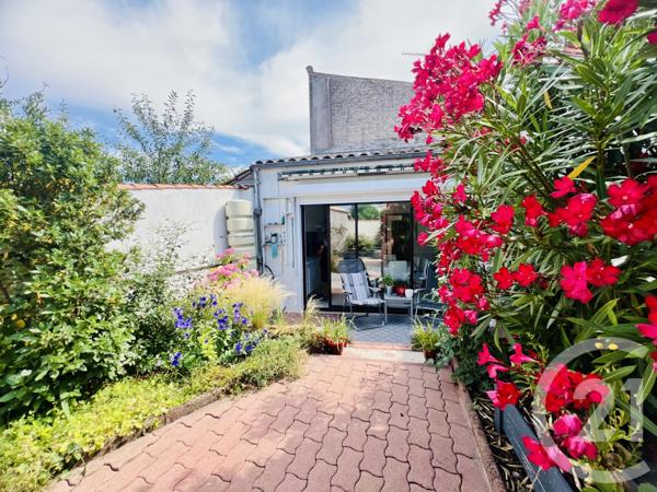 Maison à vendre  3 pièces - 113,80 m2 FOURAS - 17